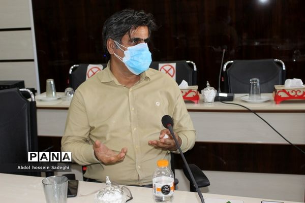 تجلیل از مقام آوران جشنواره کشوری معلمان هنرمند استان بوشهر