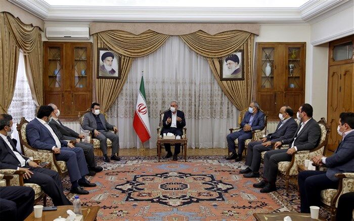 سرمایه‌گذاری در بخش تولید، پیشران توسعه است