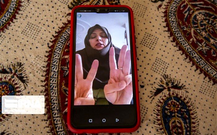 آموزش مجازی وبروز مشکلات حرکتی وجسمانی