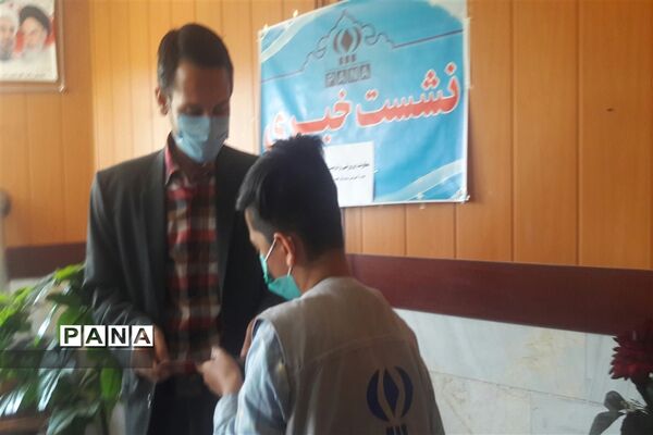 جلسه توجیهی خبرنگاران پانا کاشمر و اهدای گواهی دوره آموزش مجازی خبرنگاری کشوری