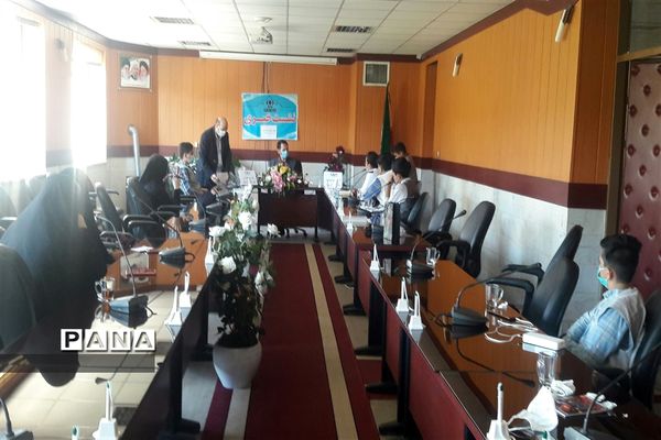 جلسه توجیهی خبرنگاران پانا کاشمر و اهدای گواهی دوره آموزش مجازی خبرنگاری کشوری