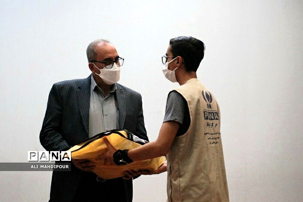 تقدیر از برگزیدگان منطقه‌ای، مسابقات قرآن، عترت ونماز فرهنگیان در شهرری