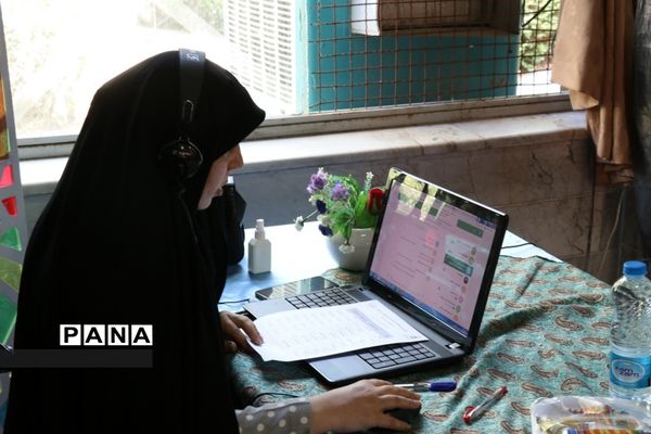 مسابقات قرآن عترت و نماز فرهنگیان سراسر کشور در بخش بانوان