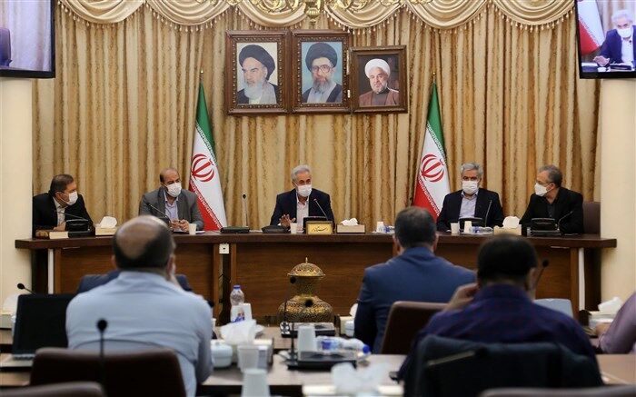 همه دستگاه‌ها برای عبور از شرایط فعلی همکاری کنند