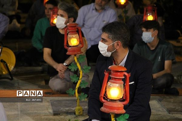 مراسم معنوی مناجات‌خوانی در گلزار شهدا بهشت زهرا‌(س)