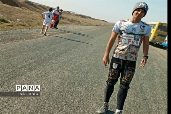 کسب مقام اول مانع 400متر و مقام سوم تیمی در مسابقات دوومیدانی نوجوانان کشورتوسط نوجوان ملاردی