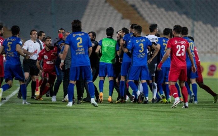دربی بدون تماشاگر برگزار می‌شود