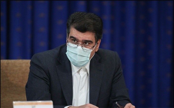 واکنش معزی به تخریب وزیر نیرو: از سوزاندن سرمایه‌ها برق تولید نخواهد شد