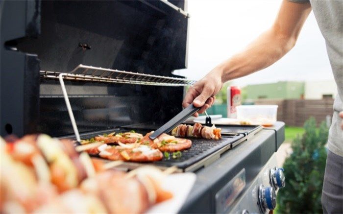 هرگز این ماده را بعد از کباب کردن روی گوشت قرار ندهید