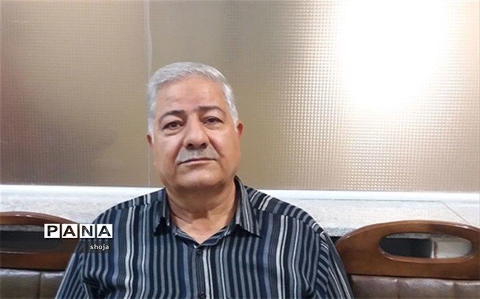 معلم باید متعهد و در کارش خلوص نیت داشته باشد