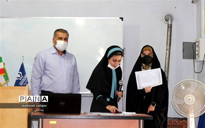 احکام مسئولان کمیته‌های مجلس دانش‌آموزی استان قزوین اعطا شد