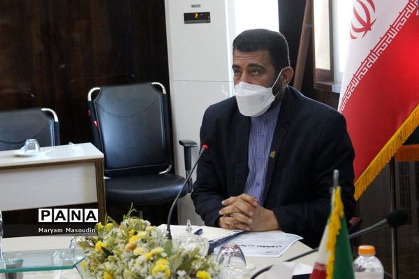 جلسه دبیرخانه کشوری جشنواره مفلحون در اداره‌کل آموزش و پرورش استان بوشهر