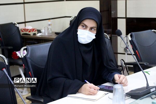 جلسه دبیرخانه کشوری جشنواره مفلحون در اداره‌کل آموزش و پرورش استان بوشهر