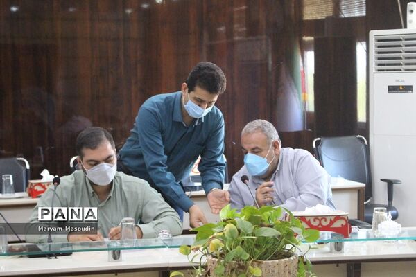 جلسه دبیرخانه کشوری جشنواره مفلحون در اداره‌کل آموزش و پرورش استان بوشهر