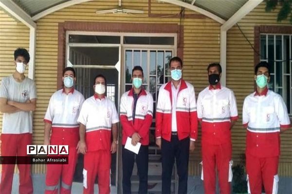 برگزاری ایستگاه سلامت و کنترل قند و فشار خون در شهرستان رباط کریم