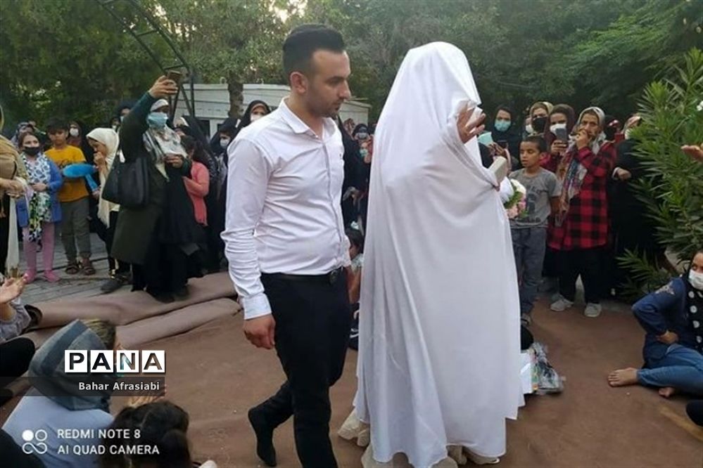 برگزاری ایستگاه سلامت و کنترل قند و فشار خون در شهرستان رباط کریم