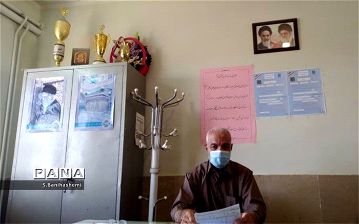 موفقیت دانش‌آموز دبیرستان مهرگان بروجن در مسابقات فرهنگی هنری