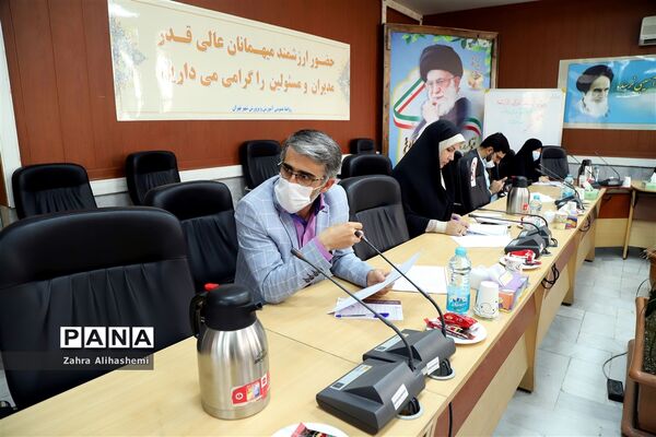 دومین جلسه کارگروه کنگره شهدا