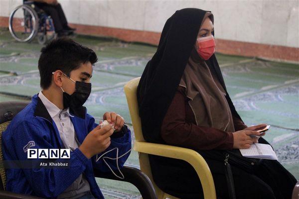 آئین تجلیل از برگزیدگان مسابقه اسطوره های مقاومت آموزش و پرورش در آذربایجان شرقی