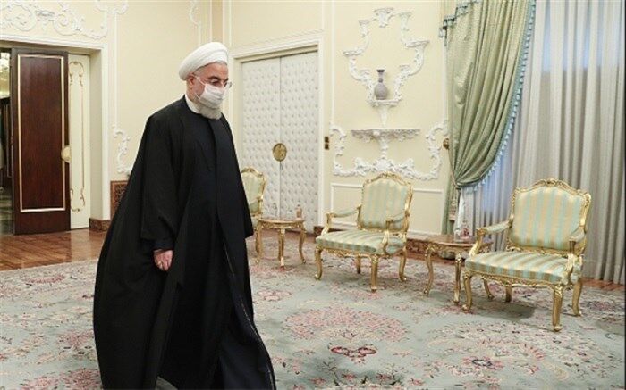 پرداخت پاداش بازنشستگی به حسن روحانی صحت ندارد