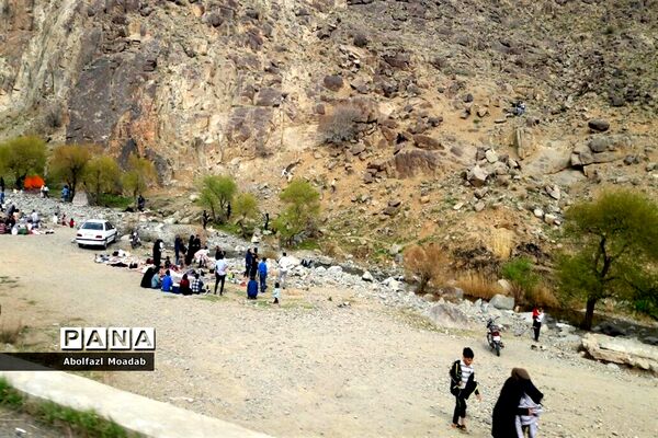 عادی انگاری کرونا در تفریحگاه های کاشمر