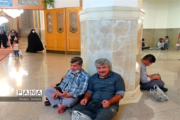 دیدار معنوی و زیبا پانا امیدیه از بارگاه ملکوتی حرم حضرت معصومه (س)