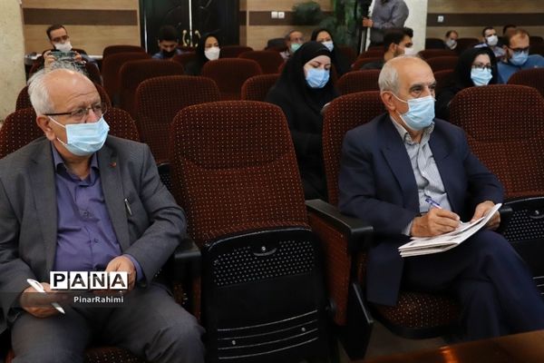 گفت و گوی مدیرکل بهزیستی  با نمایندگان رسانه های گروهی