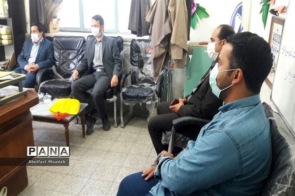 بازدید مدیر آموزش و پرورش، معاون پرورشی و روابط عمومی اداره آموزش و پرورش از مدارس شهرستان کاشمر