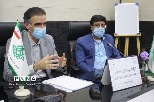 کارگاه مهارت‌های ارتباطی ویژه نمایندگان مجلس دانش‌آموزی استان بوشهر