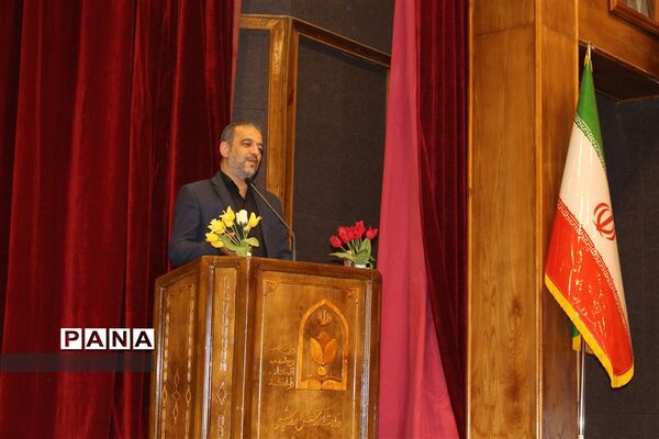 جلسه هماهنگی سی و نهمین دوره جشنواره فرهنگی هنری فردا