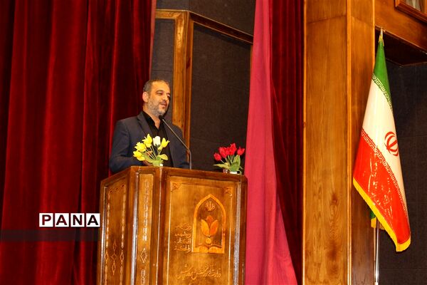 جلسه هماهنگی سی و نهمین دوره جشنواره فرهنگی هنری فردا