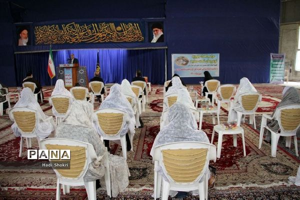 توزیع ۱۲ سری جهیزیه به نو عروسان شهرستان بهارستان