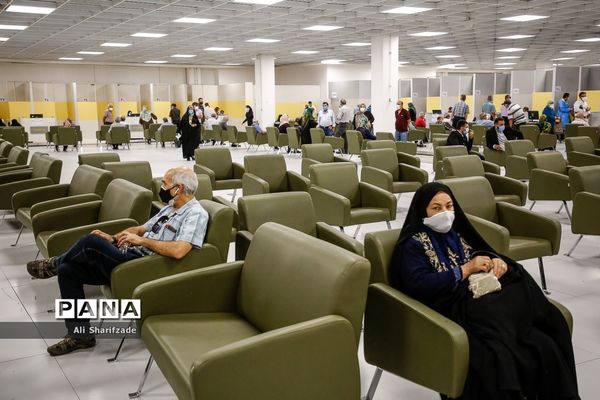 واکسیناسیون کرونا در ایران مال