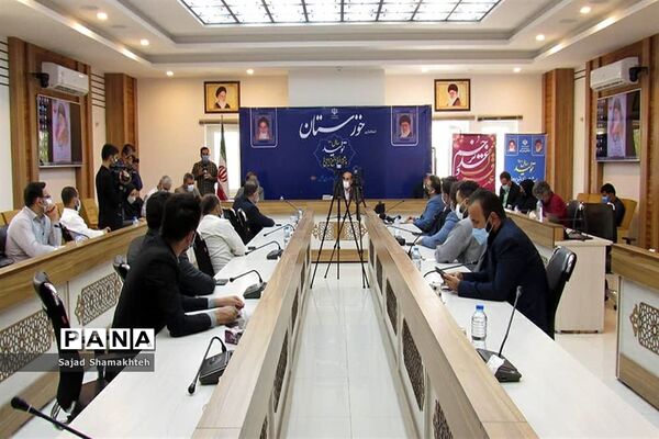 نشست خبری استاندار خوزستان با رسانه ها