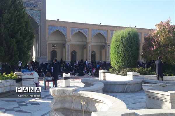 برگزاری قرائت دعای پرفیض عرفه در کاشمر