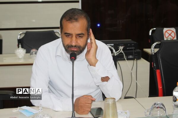 جلسه هم اندیشی نیروهای قرآنی آموزش و پرورش استان بوشهر