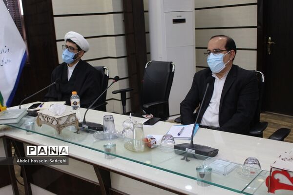 جلسه هم اندیشی نیروهای قرآنی آموزش و پرورش استان بوشهر