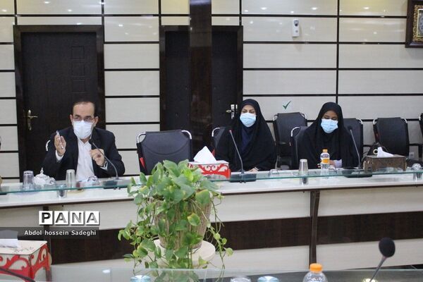 جلسه هم اندیشی نیروهای قرآنی آموزش و پرورش استان بوشهر