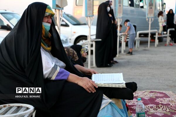 مراسم  دعای عرفه در یادمان شهدای گمنام کوه خضر نبی(ع)