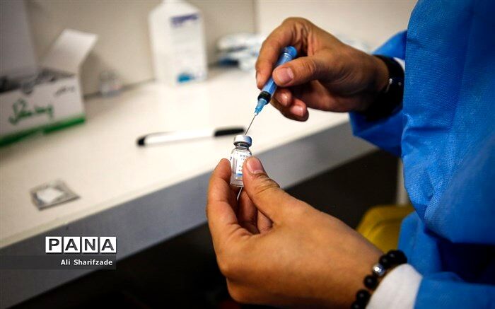 ۸ میلیون و ۴۲۴ هزار دُز واکسن کرونا توسط هلال احمر تاکنون وارد کشور شده است
