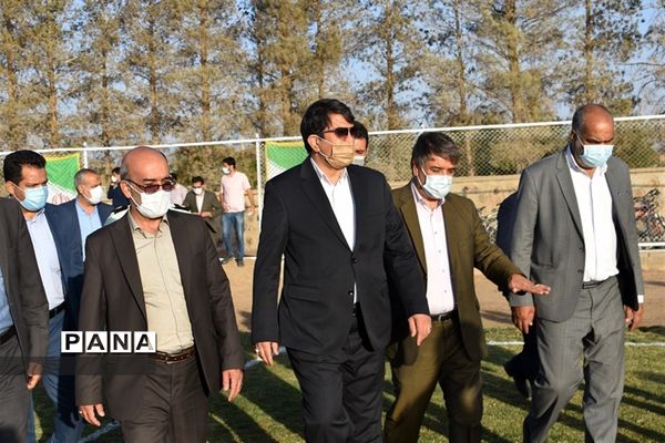 سفر یک روزه استاندار به شهرستان بهاباد و افتتاح پروژه ها