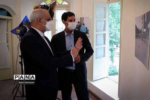بازدید وزیر آموزش و پرورش از روند اجرای جشنواره فرهنگی هنری فردا