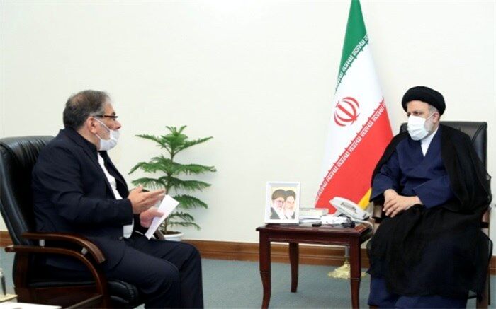 شمخانی پس از دیدار با رئیسی: امیدواری‌ام برای حل مشکلات خوزستان بیشتر شد