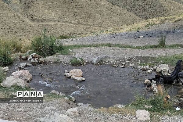 طبیعت زیبای روستای آئینه‌ورزان