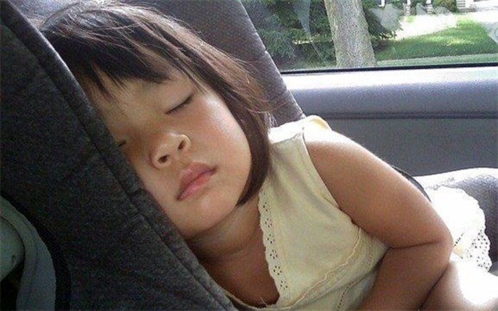 مرگ دلخراش کودک ۲ ساله به علت گرمای خودرو