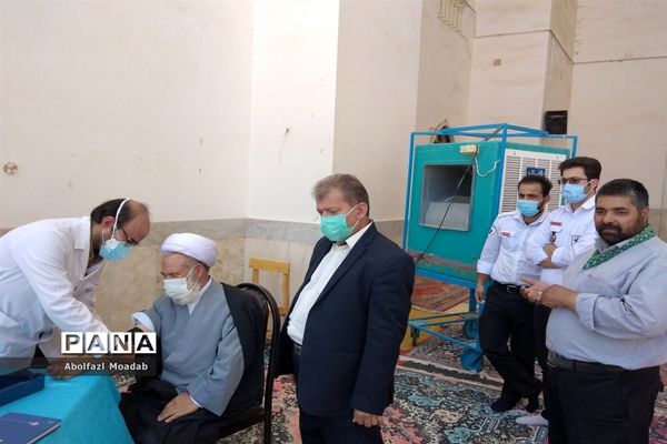 تزریق واکسن کرونا افراد 58 سال به بالا در خلیل آباد