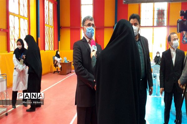 آغاز طرح واکسیناسیون فرهنگیان در مشهد