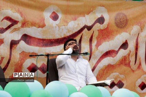 جشن بزرگ نسل غدیر در هنرستان دخترانه فاطمه تعلیمی منطقه ۱۳