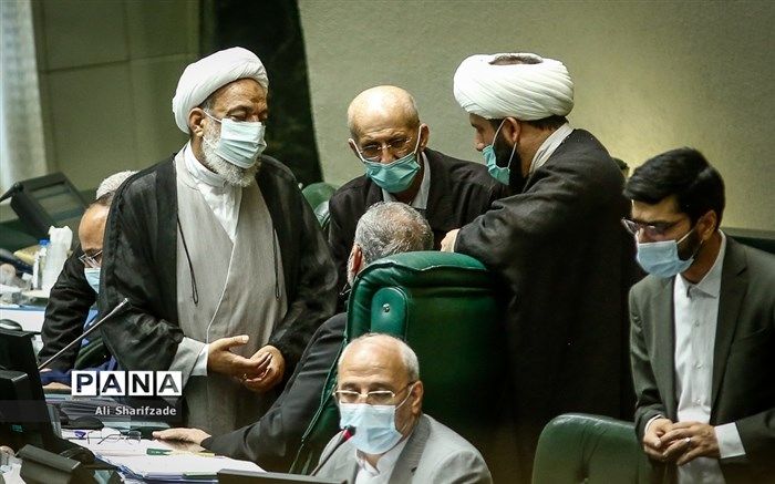 موافقت نمایندگان با بررسی اولویت‌دار طرح تشکیل دو وزارت‌خانه حمل‌ونقل و ساختمان