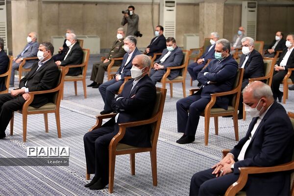 آخرین دیدار رئیس‌جمهور و اعضاء هیئت دولت دوازدهم با رهبر معظم انقلاب